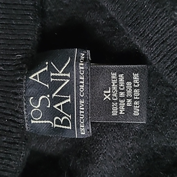 Cashmere Sweater - Picture 2 of 2